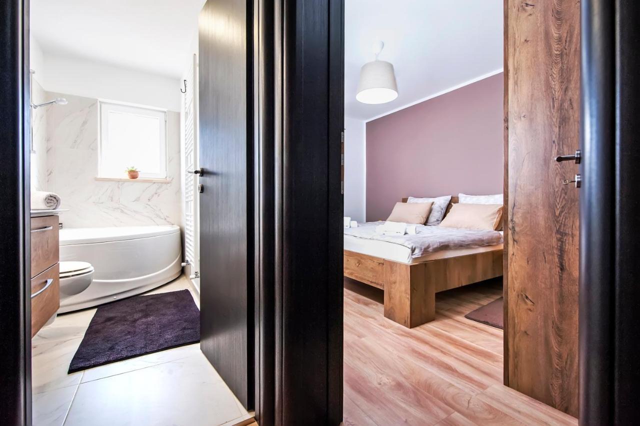 Apartment Miral Rovinjsko Selo Exteriör bild